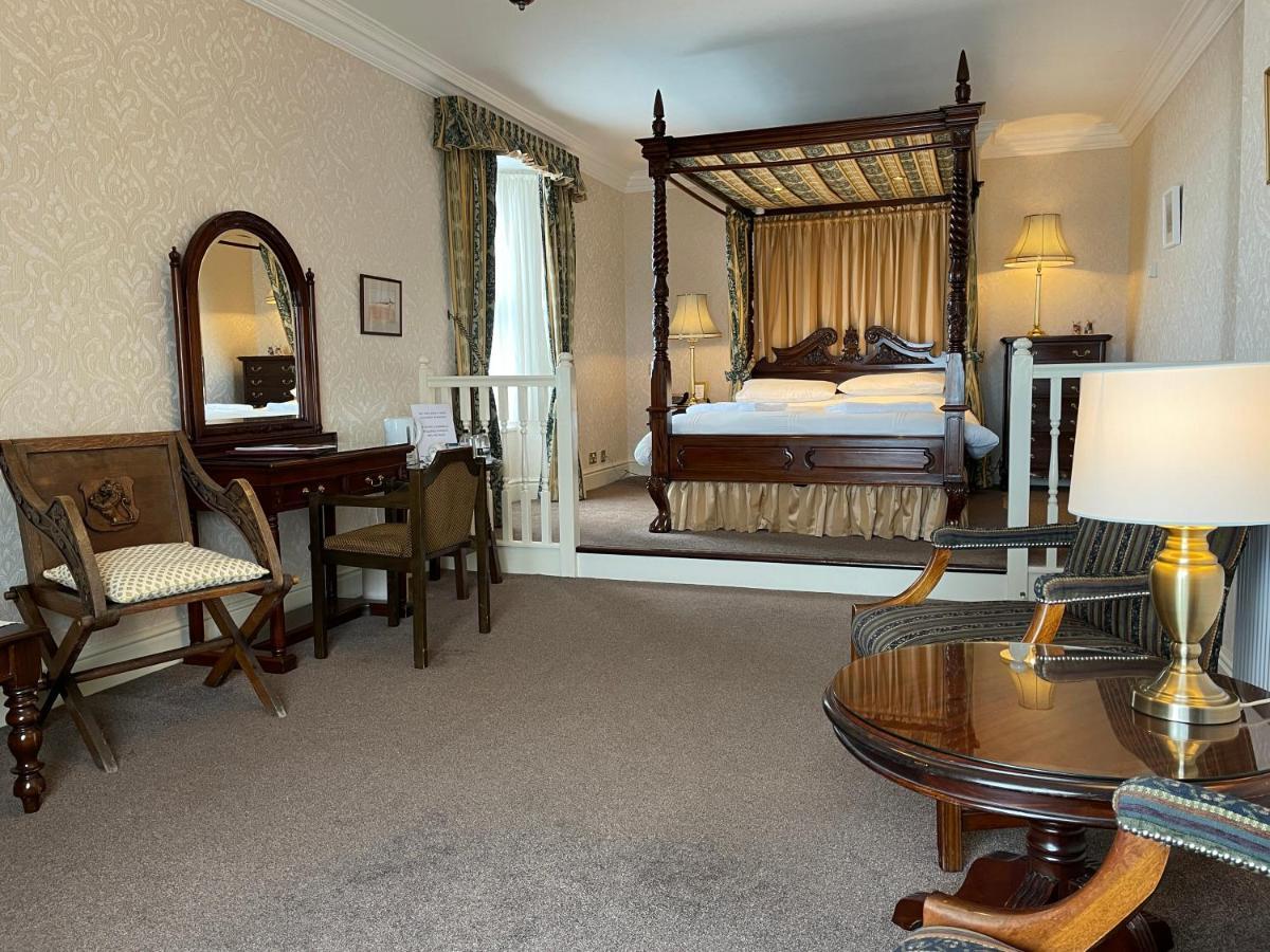 Chandlers Bnb Seahouses Exterior photo